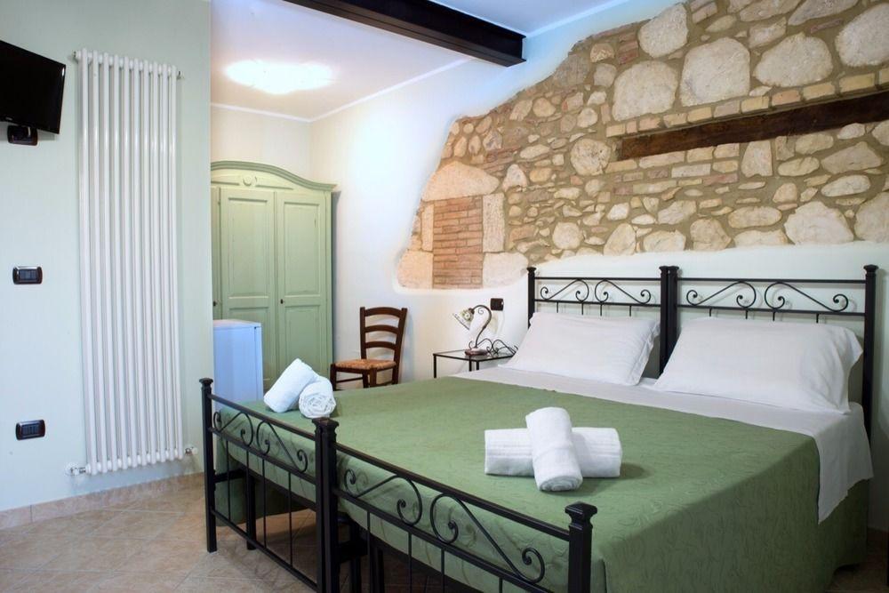 Agriturismo Il Casolare Di Nonno Mario Manoppello Kültér fotó
