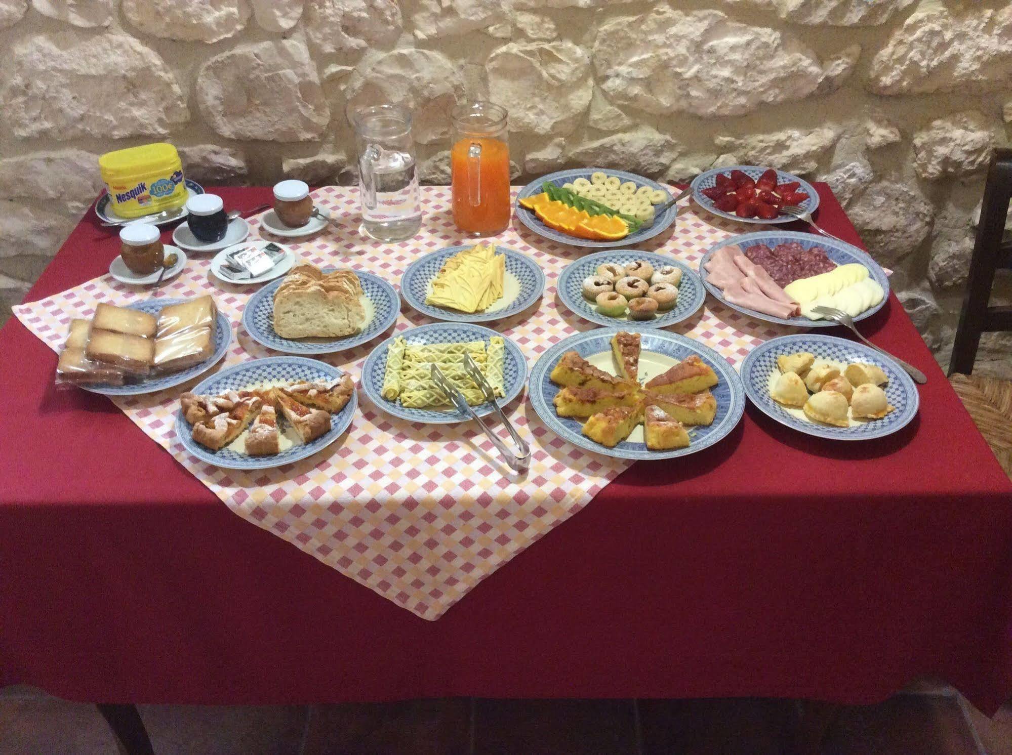 Agriturismo Il Casolare Di Nonno Mario Manoppello Kültér fotó